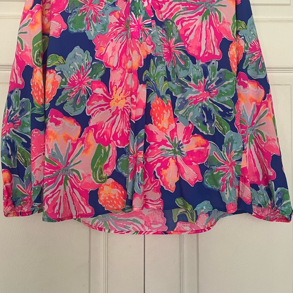 {Lilly Pulitzer} Martinique Floral Tunic Top in Beckon Blue Jungle Utopia - XS - Picture 5 of 11